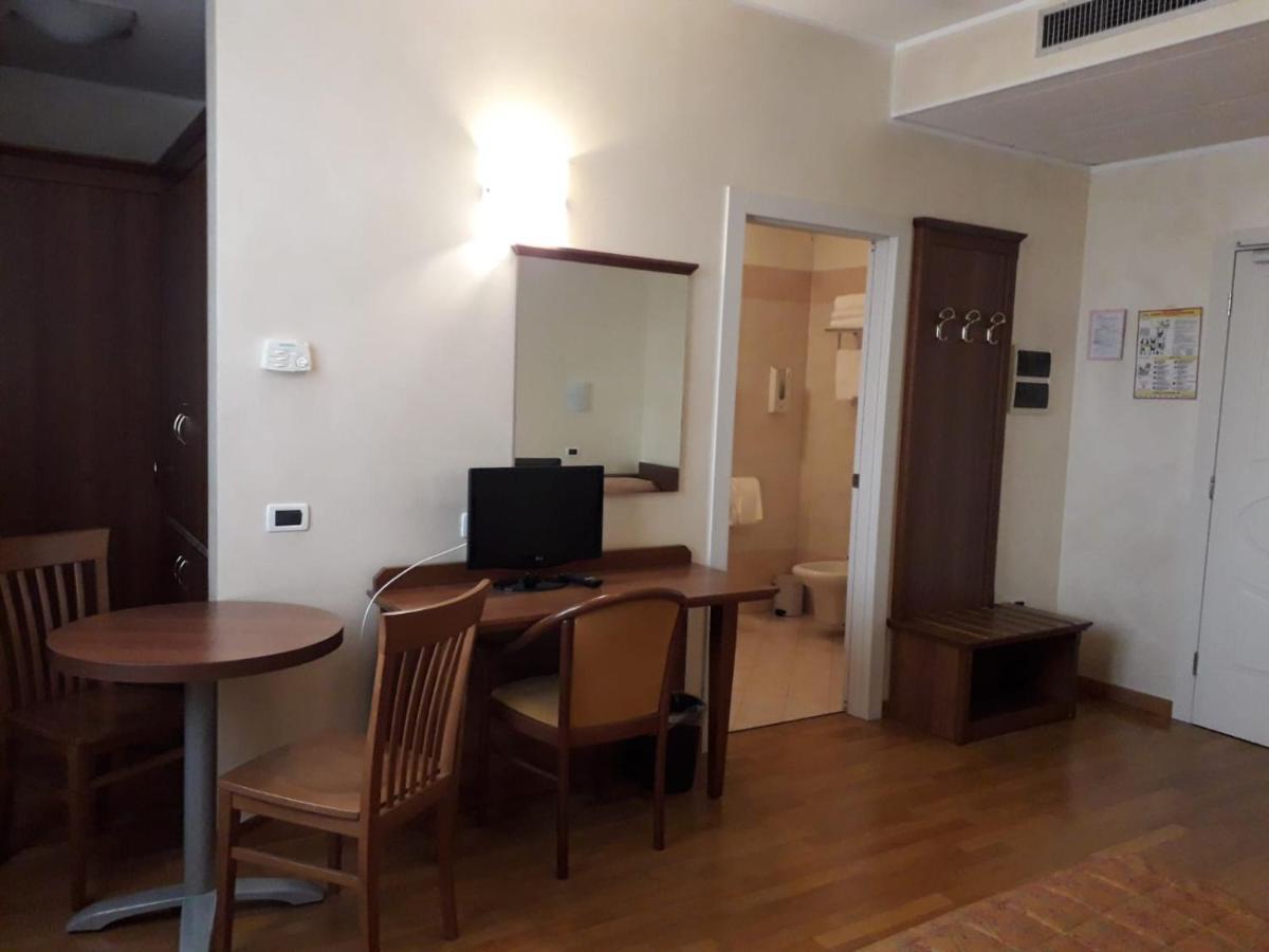 Albergo Ristorante Campanile Azzurro Villafranca Padovana المظهر الخارجي الصورة